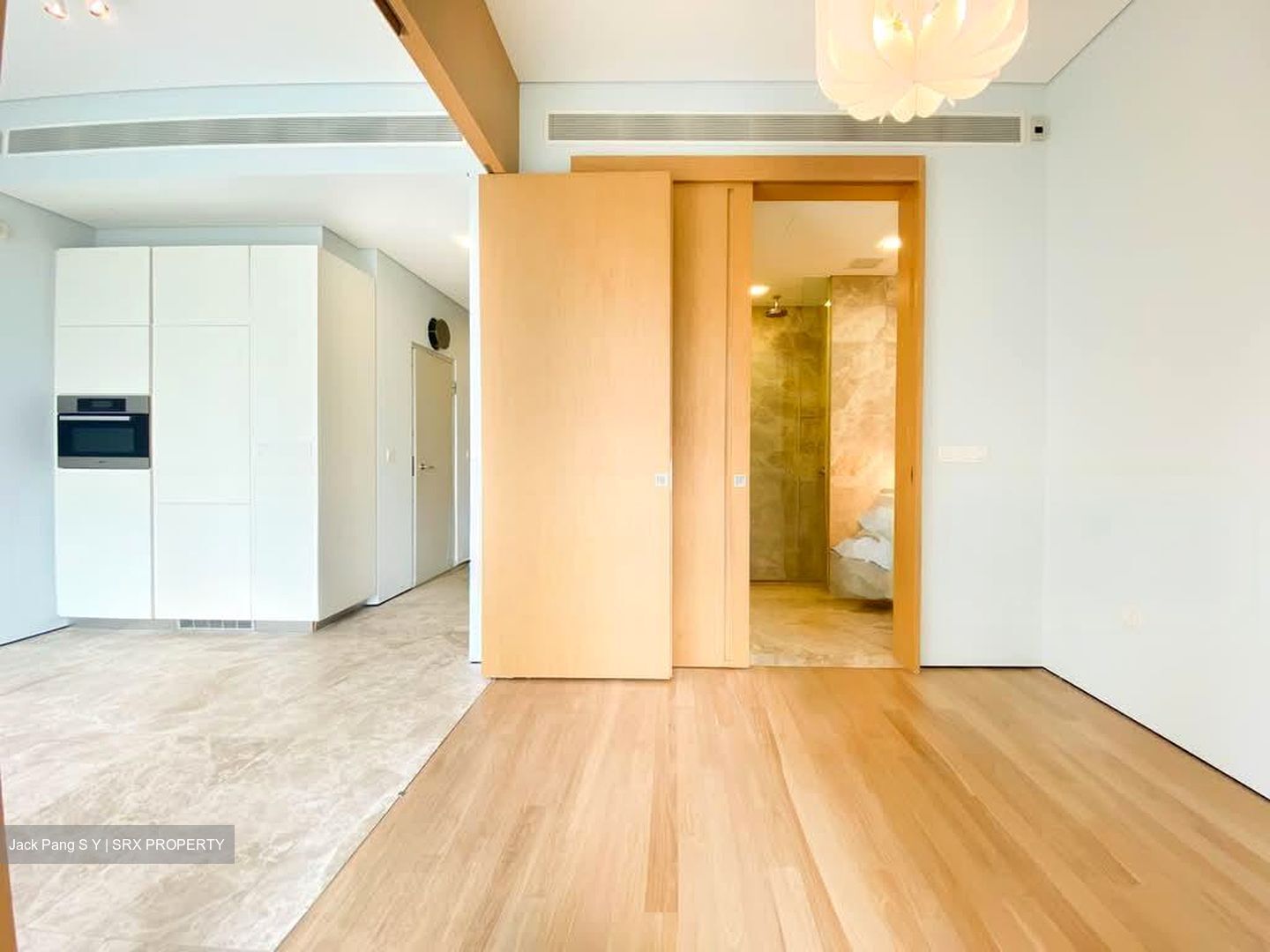 The Laurels (D9), Condominium #586145231